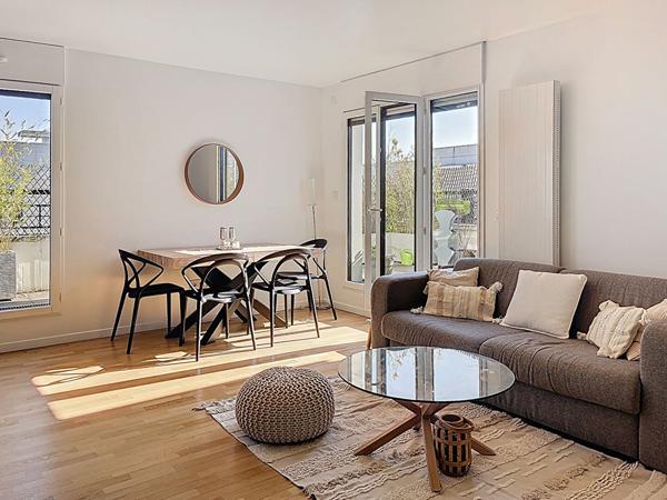 Appartement Suresnes 3 pièce(s) 67.52 m2