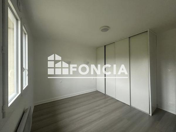 Location Maison 4 pièces 105 m² - 76 IMPASSE PETIT CLOS Saint Jean De Duras 47120