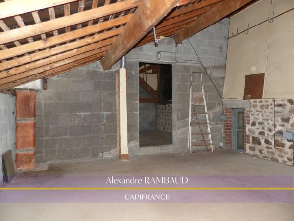 Maison à vendre 5 pièces FOUGERES (35)