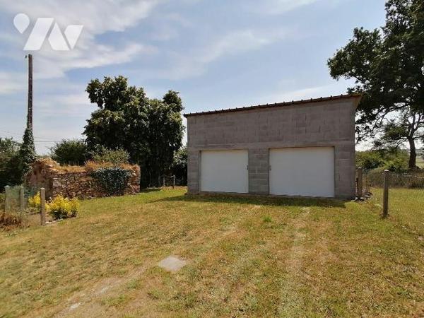 NOUVEAUTE TRENTE CINQ NOTAIRES !! Sur la commune de Bain de Bretagne, dans un hameau à 5 minute...