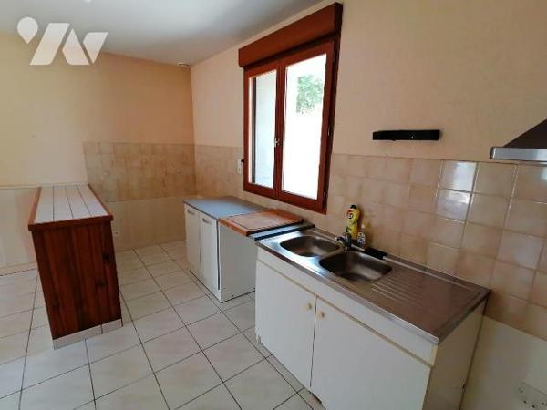 NOUVEAUTE TRENTE CINQ NOTAIRES !! Sur la commune de Bain de Bretagne, dans un hameau à 5 minute...