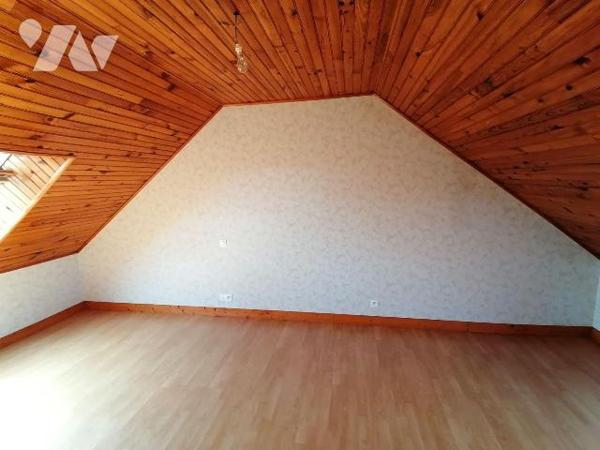 NOUVEAUTE TRENTE CINQ NOTAIRES !! Sur la commune de Bain de Bretagne, dans un hameau à 5 minute...