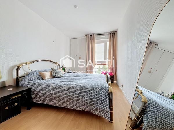 Appartement 4P, vue dégagée, parking S/Sol, cave