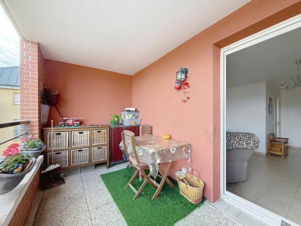 AppartementT3 avec balcon et double stationnement