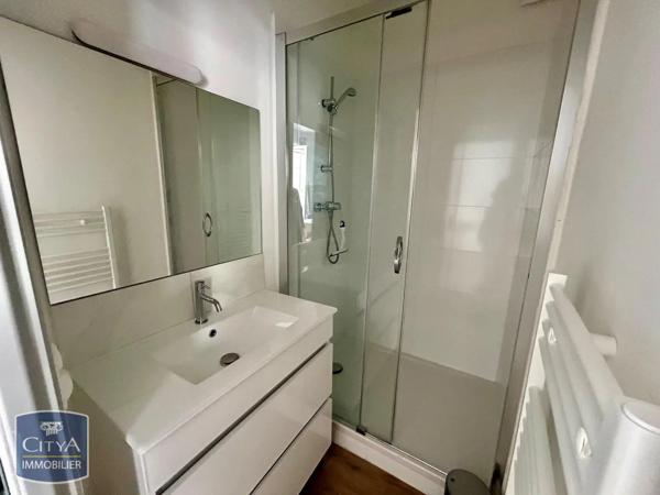Appartement à louer 1 pièce 27.06m² Dieppe (76200)