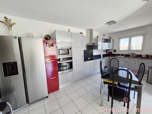 Maison à vendre 4 pièces de 97 m²
