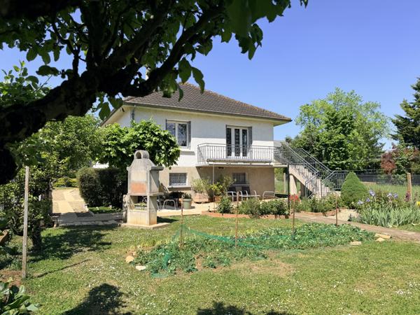 Maison 4 pièce(s) 3 chambre(s) 111 m²