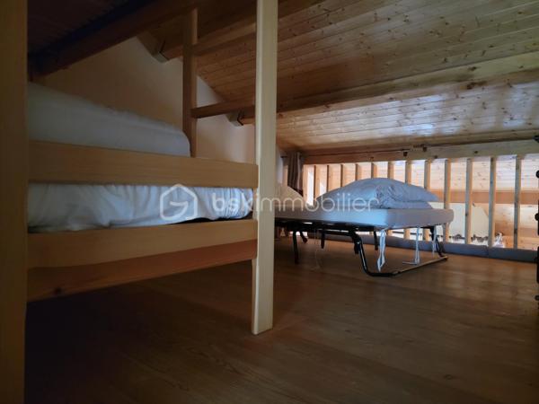 Triplex en pied de pistes,  dans  la résidence le Hameau,  2 chambres, vue sur la station et les pistes...