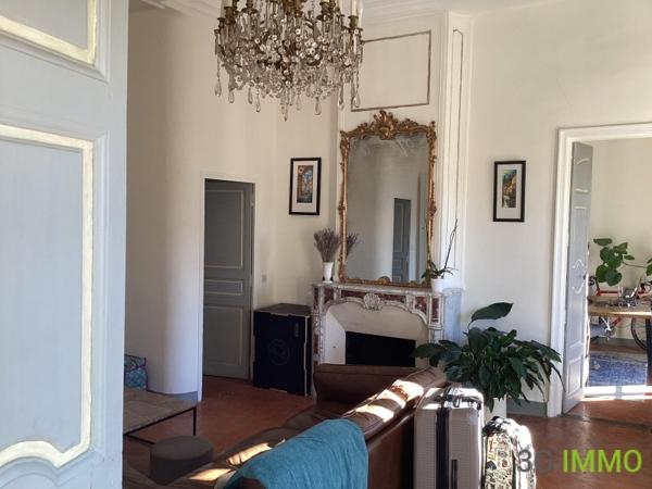 Location / Appartement T6