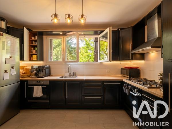 Appartement à vendre 4 pièces 92,44 m² La Celle-Saint-Cloud