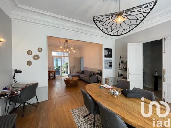 Maison à vendre 7 pièces 185 m² Saint-Quentin