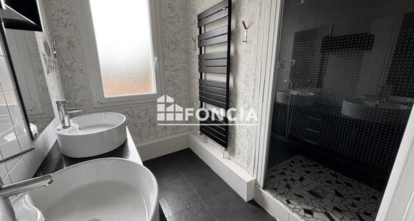 À vendre Maison 3 pièces 90 m² - Cognac 16100