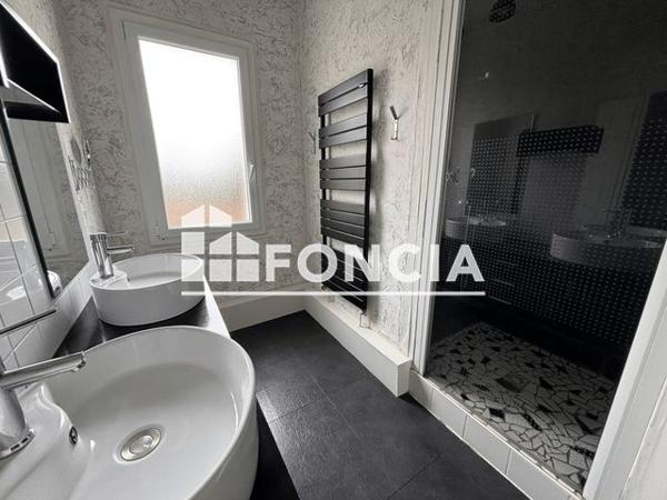 À vendre Maison 3 pièces 90 m² - Cognac 16100