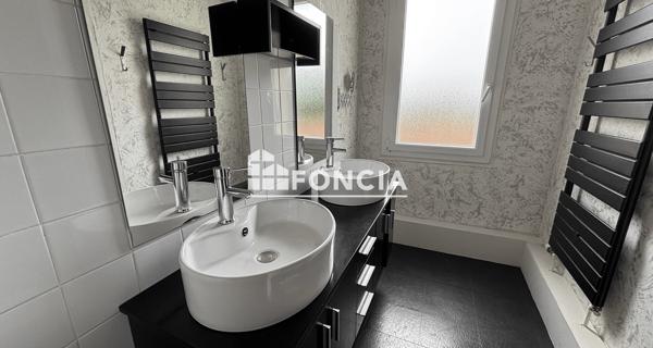À vendre Maison 3 pièces 90 m² - Cognac 16100