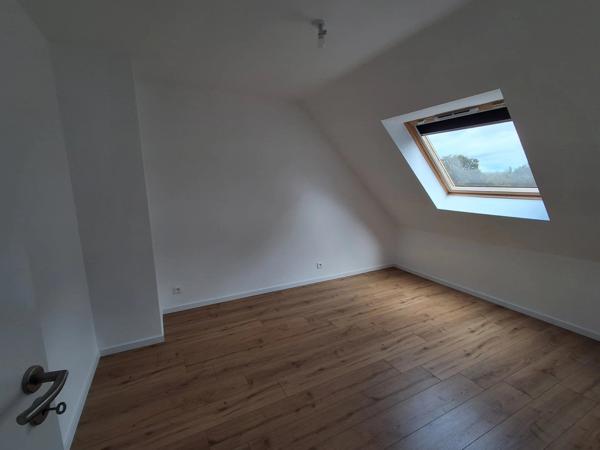 Vente                                                      Maison
                        
                     5 pièces                      75 m2                     à Pluvigner