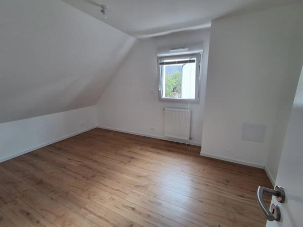 Vente                                                      Maison
                        
                     5 pièces                      75 m2                     à Pluvigner
