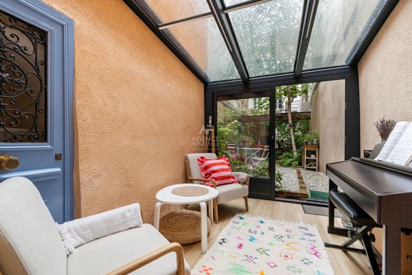 Maison Saint Germain En Laye 2 pièce(s) 45m2 €375 000 ** - Référence 17192