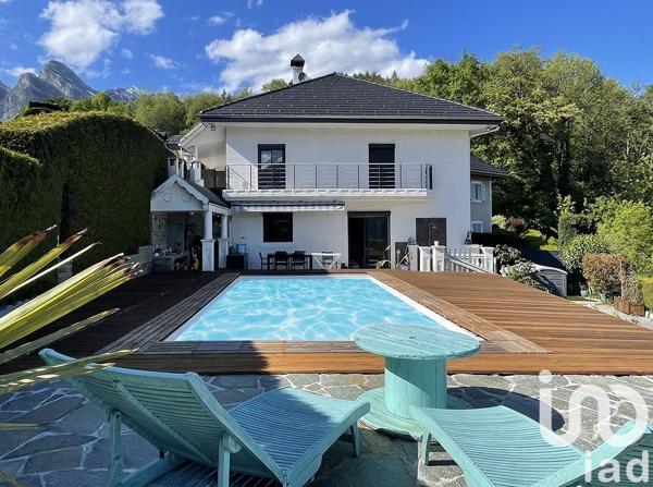 Maison 6 pièces de 200 m² à Mercury (73200)