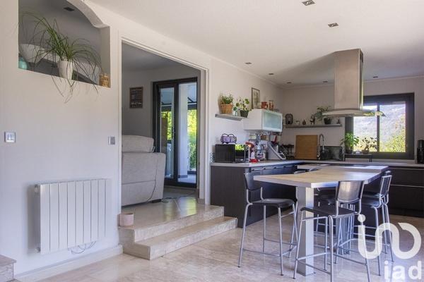 Maison 6 pièces de 200 m² à Mercury (73200)