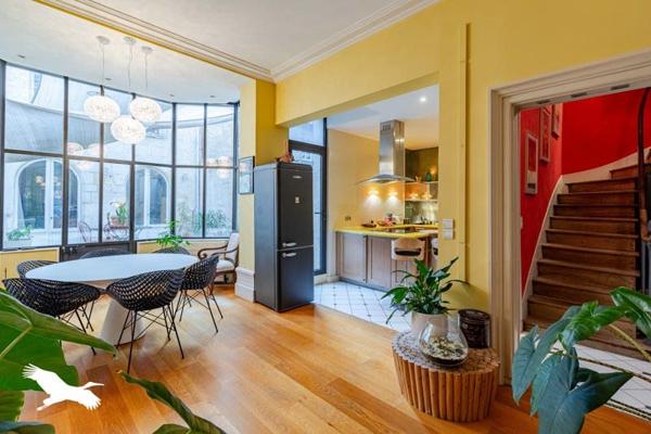 Maison à vendre 493 500 € Angoulême 6 p 209 m² DPE C