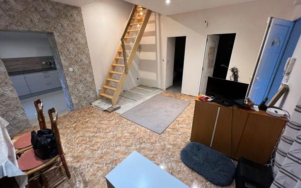 Maison à vendre    5 pièces •  Barbentane