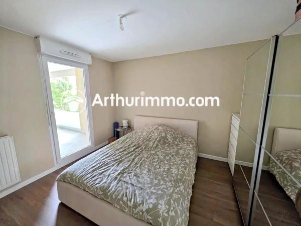 Vente                                                      Appartement
                        
                     2 pièces                      40 m2                     à Lieusaint
