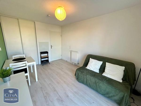 Appartement à louer 1 pièce 19.54m² Tours (37000)
