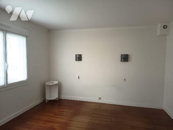 CHALLANS - MAISON 2 CHAMBRES - 69 m²