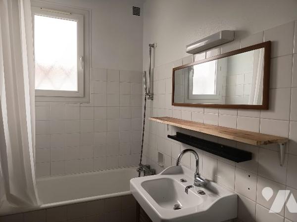 CHALLANS - MAISON 2 CHAMBRES - 69 m²