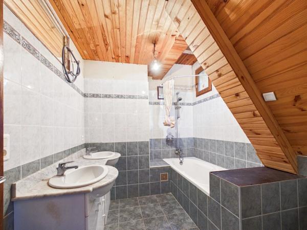 Secteur Tarn-Et-Garonne, Charmante Maison en Pierre avec 2 chambres à Puylagarde