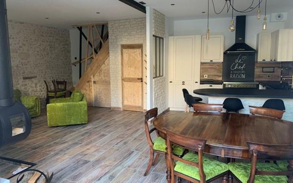 Maison à vendre    3 pièces • 79,66 m2 Poitiers