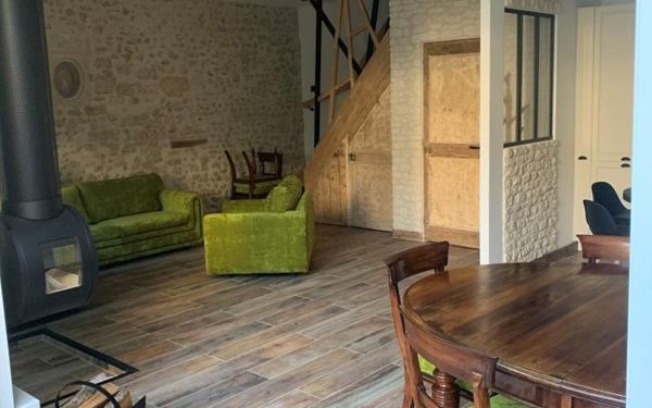 Maison à vendre    3 pièces • 79,66 m2 Poitiers