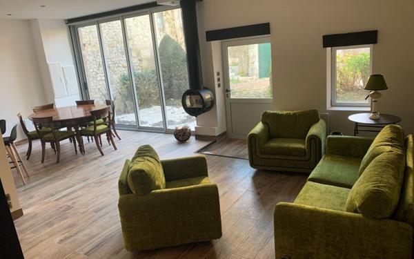 Maison à vendre    3 pièces • 79,66 m2 Poitiers