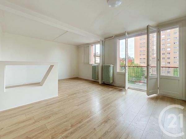 Appartement F3 à vendre  3 pièces - 55,47 m 2   BELFORT  - 90