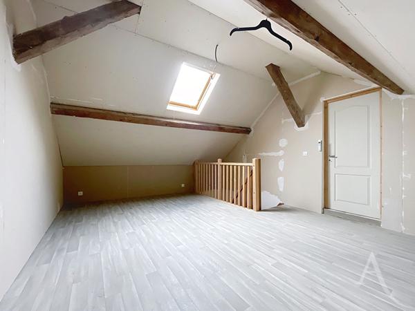 Maison 120 m2 Aubergenville 3/4 chambres, potentiel 44 m2 - Jardin - cave
