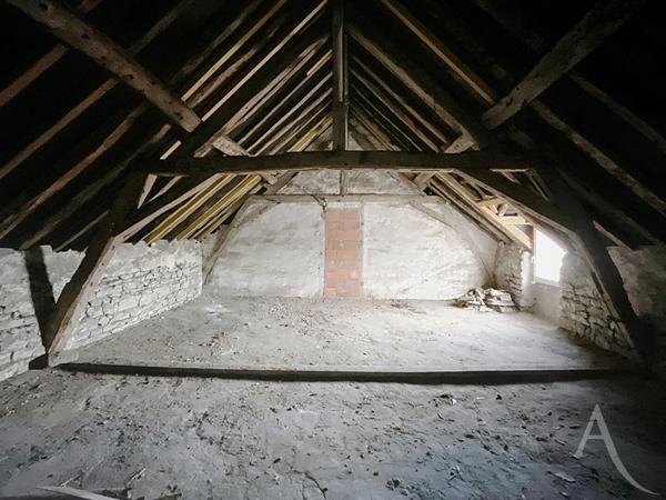 Maison 120 m2 Aubergenville 3/4 chambres, potentiel 44 m2 - Jardin - cave