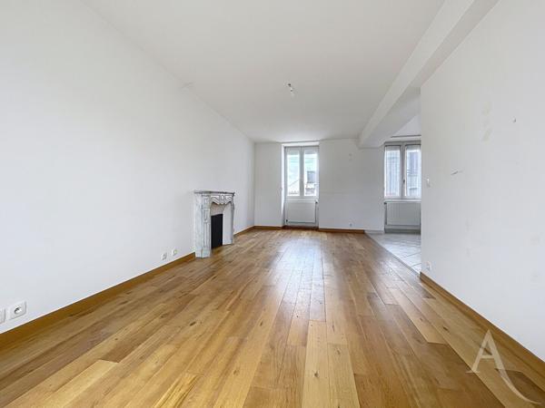 Maison 120 m2 Aubergenville 3/4 chambres, potentiel 44 m2 - Jardin - cave