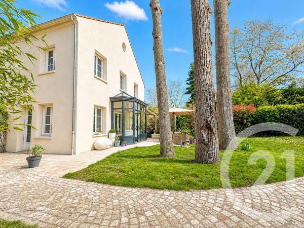 Maison à vendre  5 pièces - 100 m 2   PARIS  - 75016