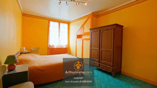 Vente                                                      Maison
                        
                     8 pièces                      160 m2                     à Ploufragan