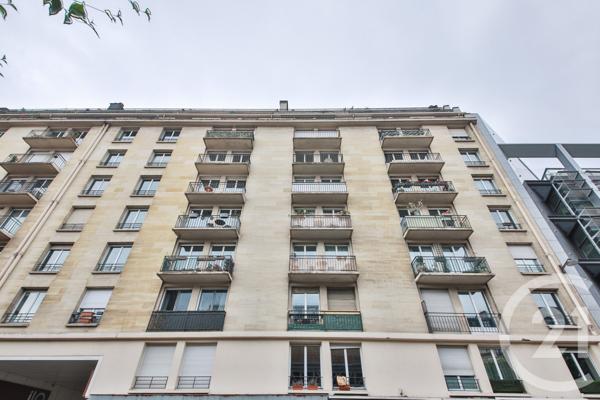 Appartement F4 à vendre  4 pièces - 102,43 m 2   PARIS  - 75015