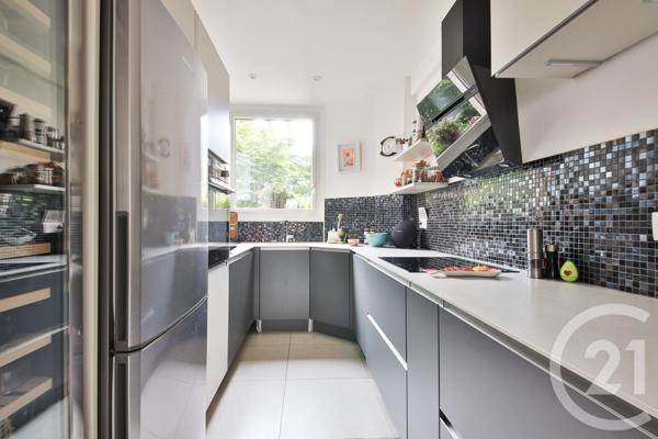 Appartement F4 à vendre  4 pièces - 102,43 m 2   PARIS  - 75015