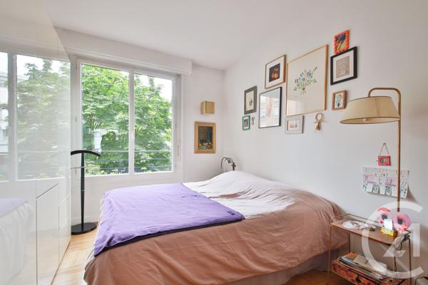 Appartement F4 à vendre  4 pièces - 102,43 m 2   PARIS  - 75015