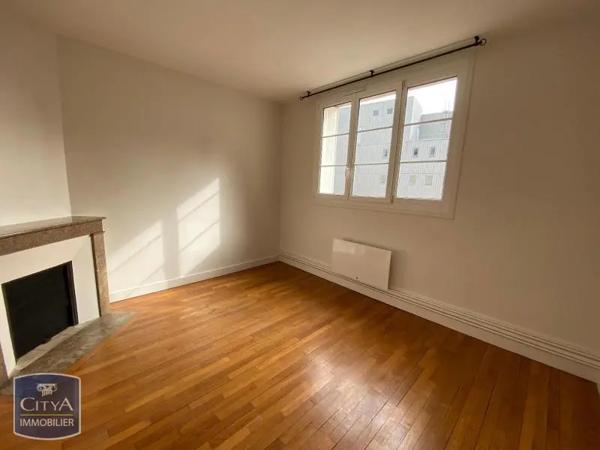 Appartement à louer 4 pièces 100.5m²