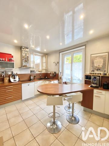 Maison à vendre 7 pièces 142 m² Nantes