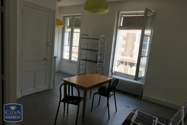Appartement à louer 1 pièce 19.85m² Poitiers (86000)