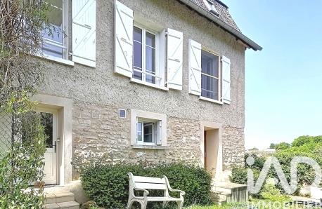 Maison à vendre 10 pièces 244,62 m² Terrasson-Lavilledieu