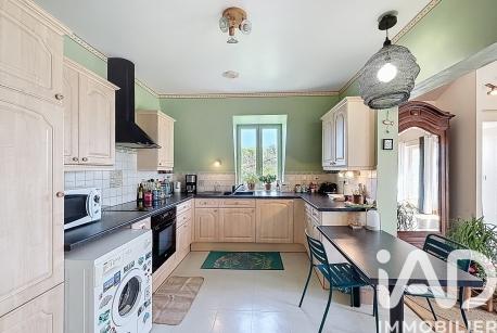 Maison à vendre 10 pièces 244,62 m² Terrasson-Lavilledieu
