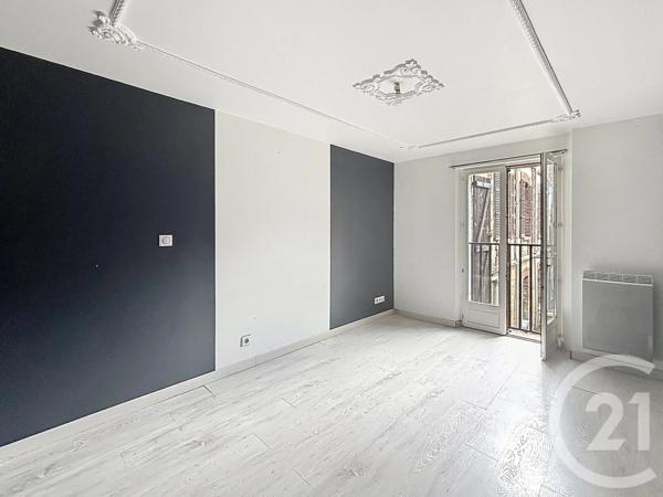 Appartement F3 à vendre  3 pièces - 64,65 m 2   SENS  - 89