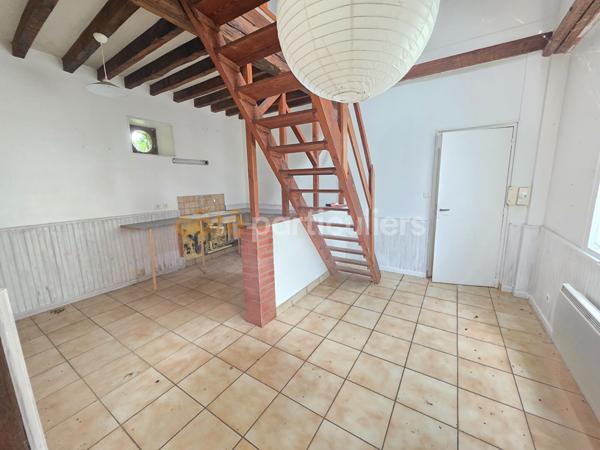Vente
                Appartement99,3 m² - 6 Pièces -
                    SALIGNY (89100)