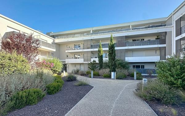 Appartement à vendre    4 pièces • 75 m2 Avignon